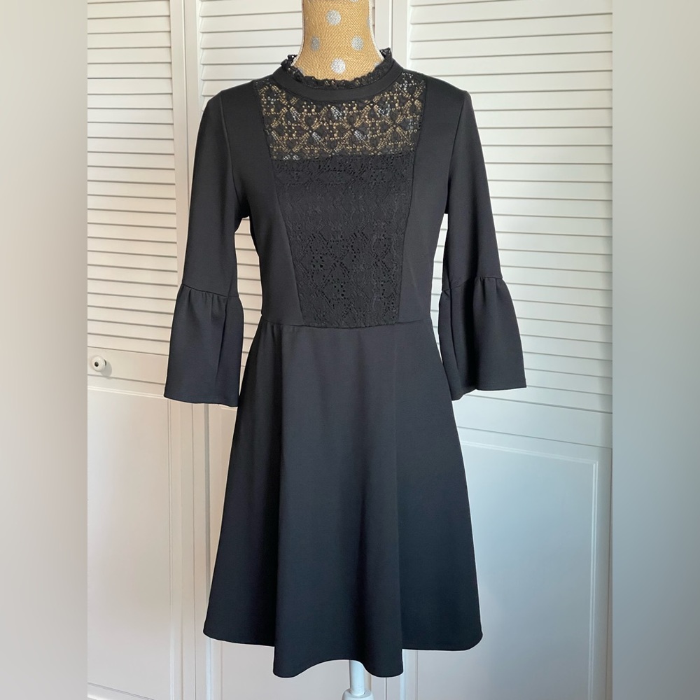 Xhilaration Sz M black dress W/lace  New Christmas New Years ready